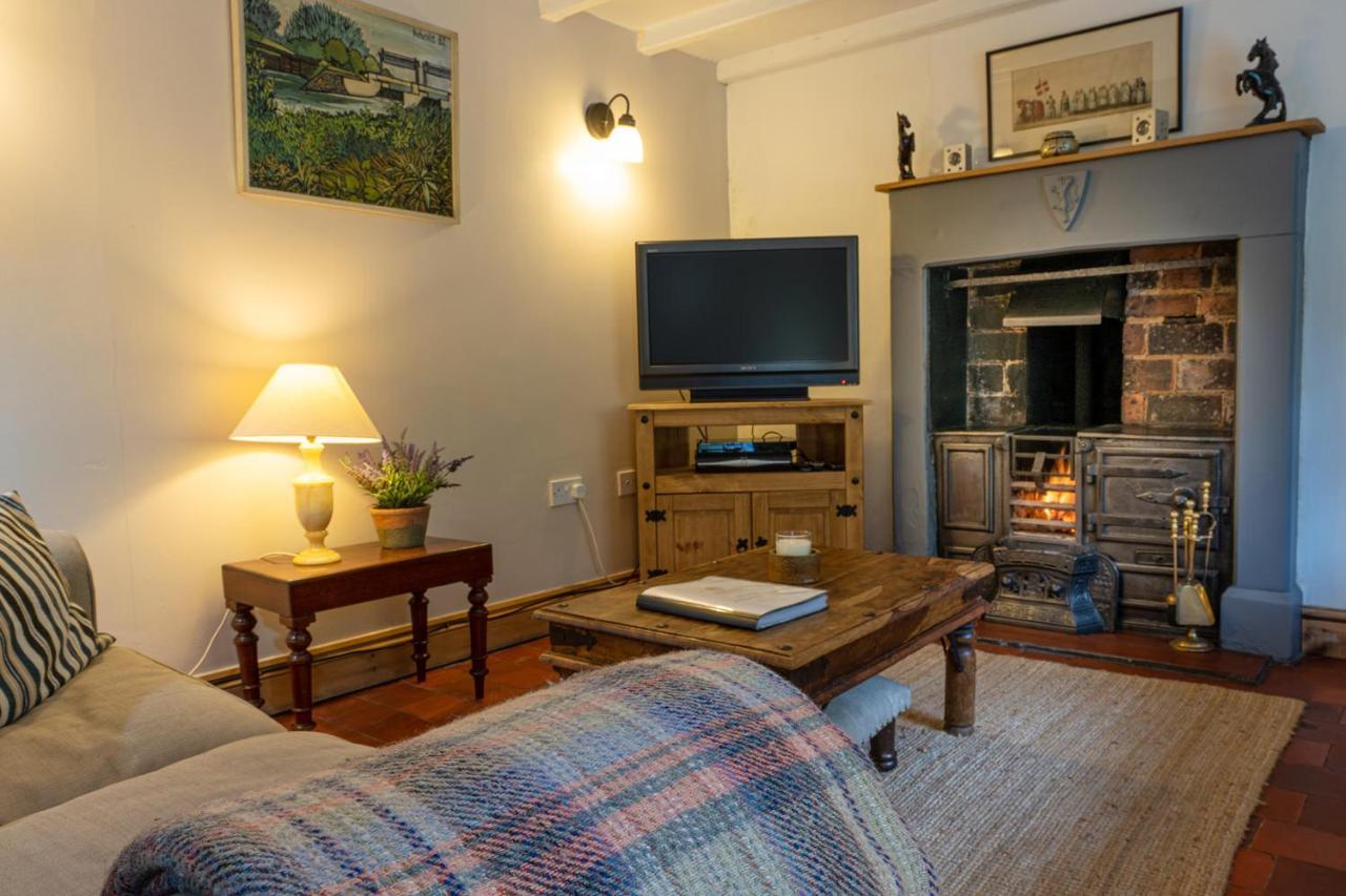 Bankside Cottage Alstonfield ภายนอก รูปภาพ