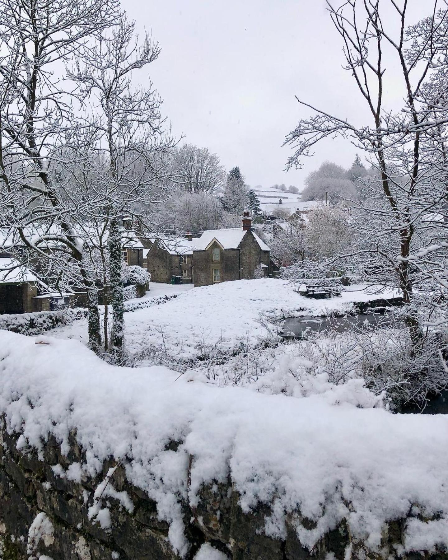 Bankside Cottage Alstonfield ภายนอก รูปภาพ
